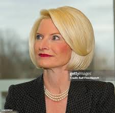 1,182 Wife Of Newt Gingrich Stock Photos, High-Res Pictures, and Images