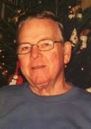 Robert Lenox's Instagram, Twitter & Facebook