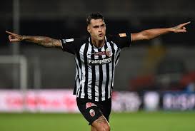 Gianluca scamacca is 21 years old，birstday is 1999/01/01 utc, and he is 195 cm tall and 85 kg. Milan Eye Milan Is Still Interested In Gianluca Scamacca Facebook