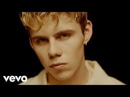 Charlton Howard's Instagram, Twitter & Facebook