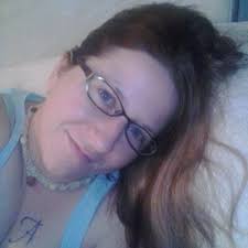 Mackenzie Oswald's Instagram, Twitter & Facebook