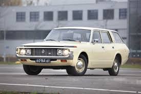 1972 sprinter coupe trueno 1600. Toyota Crown Wagon Worldwide S60 S70 1971 74