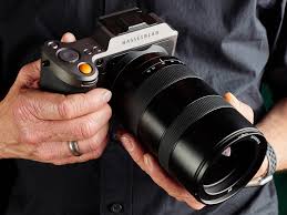Hasselblad x1d ii 50c 50mp medium format mirrorless camera body. Hands On With The Hasselblad X1d Ii 50c Digital Photography Review