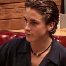 alannah shaw (larnierose)