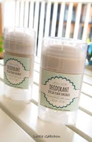 Ma Recette De Deodorant Maison Pour Peaux Sensibles Sans Bicarbonate Little Gabchou Recette Recette Deodorant Maison Deodorant Maison Recettes Deodorants