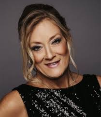 Nancy Mundy's Instagram, Twitter & Facebook