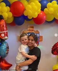 View photos, directions, registry details and more at the knot. Coleen Rooney Shares Sweet Family Snaps As She Celebrates Her Youngest Son Cass Third Birthday Aktuelle Boulevard Nachrichten Und Fotogalerien Zu Stars Sternchen