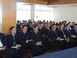 In 2018, admiterea la academia de politie se desfasoara in doua etape, cea eliminatorie si proba scrisa. Rezultate Admitere La Academia De PoliÅ£ie 2017 Ierarhizarea CandidaÅ£ilor Inainte De ContestaÅ£ii Listele Cu Note Si Medii Alba24