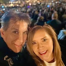 Could someone please remove this dark shadow?🦋 I would be eternally  grateful