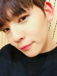 UP10TION!에 있는 Erin Willard님의 핀