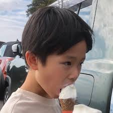 F1 2025 車手代號有： 蟻俠（ANT） 曾經有（HAD） 法律（LAW） 火腿（HAM） 有氣（GAS） 車迷，交棒給你們吧！ F1Threads