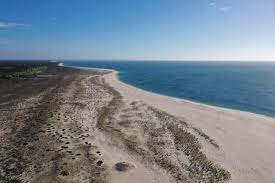 ˈtɾɔjɐ) is a peninsula located in grândola municipality (parish of carvalhal), portugal, next to the sado river estuary. Troia Portugal Holiday Destination Flights Hotels General Information Touristic Routes