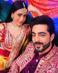 Mayra Aispuro's Instagram, Twitter & Facebook