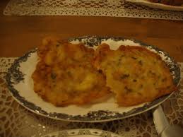 Si aggiunge il sale, si rimesta bene e si mette quindi a. Tortillitas De Camarones Frittelle Di Gamberetti In Farina Di Ceci Picture Of Bonhomia Restaurante Y Tapas Seville Tripadvisor