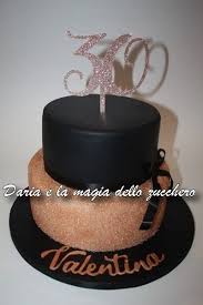 Black And Rose Gold 30th Birthday Cake Black And Rose Gold Cake By Daria Albanese Rose Gold Cake Gold Cake Cake