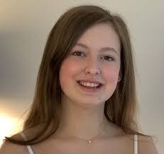 Katie Reddy's Instagram, Twitter & Facebook