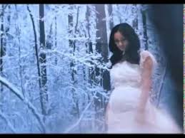 Kristen bell, idina menzel, jonathan groff and others. Frozen Let It Go Bebaskan Marsha Milan Malay Version Bahasa Me Frozen Let It Go Walt Disney Animation Studios Disney Animation