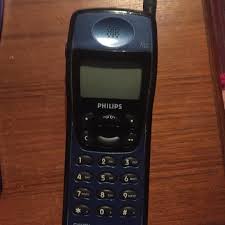 Old school mobile phone Philips Fizz ...