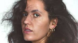 En uge efter Drake-sample: Coco O. udgiver første single fra kommende album 