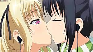 Yuri kiss hentai