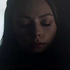 4x16: Just don't be a stranger, okay? #hopemikaelson #landonkirby #han...