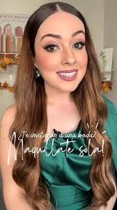 Johanna Solis's Instagram, Twitter & Facebook