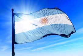 Hay múltiples interpretaciones sobre las razones de esos colores. Bandera Argentina Imagenes Fotos De Stock Libres De Derechos Depositphotos