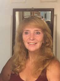 Has anyone else had issues with Verizon losing service all the time? It's  happening daily in areas I have never had issues with before. If you have  good service what provider do