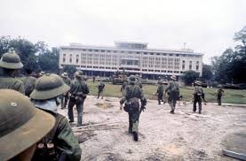 Employee helps vietnamese evacuees onto an air america helicopter from the top of 22 gia long street, a half mile from the u.s. Best 30 Fall Of Saigon Fun On 9gag