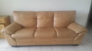 Maybe you would like to learn more about one of these? Salon Cuir Et Fauteuil Design Gombe Kinshasa