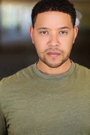 Sean Dale's Instagram, Twitter & Facebook