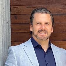 Dan McInerney (@DanjMcInerney)