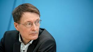 Der hut ist retro, die fliege auch. Karl Lauterbach Kontrovers Aber Meist Korrekt Br24