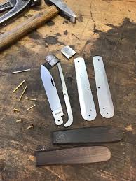 Most of the knives that the brand offers have carbon. Otter Knives From Solingen European Blades