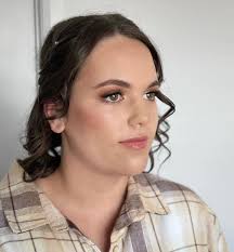 Kate Graham Makeup Artist