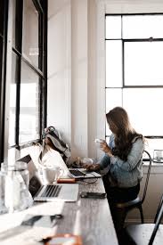 You can start a blog on any domain and topic totally based you're your own interest and passion. 6 Online Jobs For Housewives Earn 3000 Mo