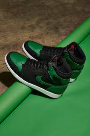 Shop the latest air jordan 1 sneakers, including the air jordan 1 retro high og 'dark mocha' and more at flight club, the most trusted name in authentic sneakers since 2005. Air Jordan 1 Retro High Og Pine Green Dropping 2 29 At Finish Line