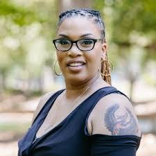 Shanika Smith's Instagram, Twitter & Facebook