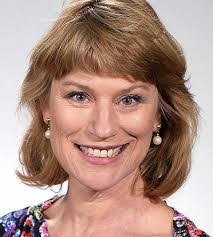 Cathy Nardi's Instagram, Twitter & Facebook