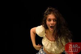 Fiica actriței maia morgenstern îi calcă pe urme, la cluj: Denisa Blag StudentÄƒ La Facultatea De Teatru Din Cluj Tinerilor Care Vor SÄƒ Dea La Teatru Le Spun SÄƒ Se GandeascÄƒ Bine Pentru CÄƒ Teatrul Presupune Sacrificii Ziar De Cluj