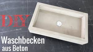 Ein spülbecken aus naturstein / waschtrog kann aus marmor, kalkstein, oder travertin herausgearbeitet. Ein Waschbecken Aus Beton Selber Bauen Betonwaschbecken Concrete Sink Diy Youtube