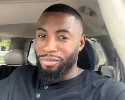 Sarah Zoet and Benjamin Rapp's Wedding Website