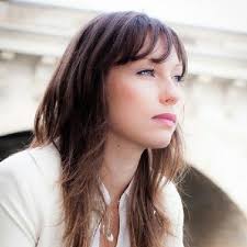 Melanie Leclere's Instagram, Twitter & Facebook