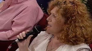 Precious Memories (feat. Bob Crews & Cynthia Clawson) [Live]