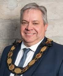 Kim Courts's Instagram, Twitter & Facebook