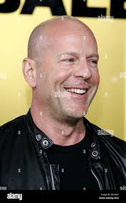 Right of willis hi-res stock photography and images