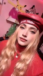 Char después de “hablar” seriamente con un Zabi #charaznable #ladychar  #gundamstagram #gundamcommunity #gundambuilder