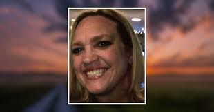 Tracy Lockhart's Instagram, Twitter & Facebook