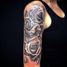 Tattoo Perlenkette Mit Rosen Arm Rose Arm Tattoos Perlenkette Tattoo Vorlagen