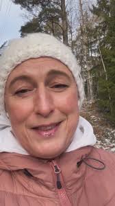 Vi vet… Någon gång är Weekly Revolt nytt för alla, precis som det var för  vår deltagare Adriana. Men när du väl kliver fram från stenen (eller var du  nu gömt dig 😉), då händer det något!, Weekly ...